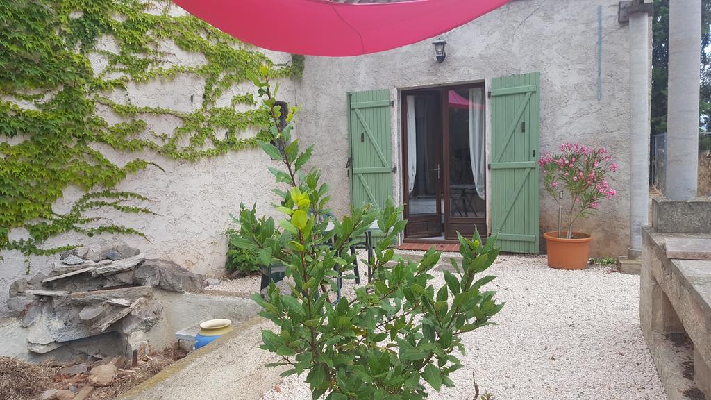 Aux Oliviers Ξενοδοχείο Homps  Εξωτερικό φωτογραφία
